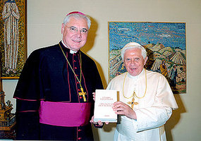 muller and pope.JPG